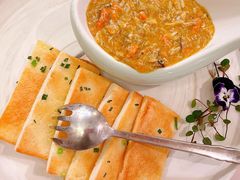 清炒鲜拆蟹粉配吐司-上海老站(徐家汇店)