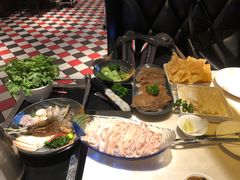 -一哥澳门豆捞·澳门风打边炉(高德置地店)