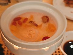 -雍和会海鲜姿造自助(湖东路店)