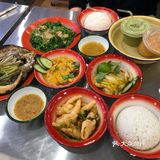 路边的泰国菜