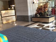 -尊爵天际大饭店 (近台茂)