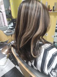 -印·salon烫染专业店