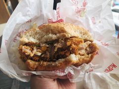 经典麦辣鸡腿堡-麦当劳(国际社区店)