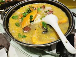 -鑫淼餐饮娱乐中心(江东街店)