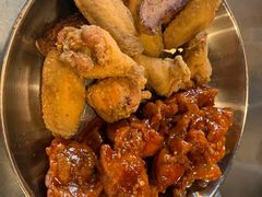 双拼炸鸡-MI WU FACTORY米屋美食工厂餐厅(绿地店)