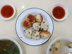 -舒蔡记生煎菜饭(云南中路店)