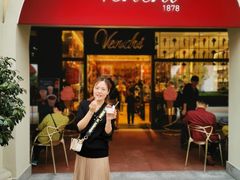 门面-VENCHI 闻绮(上海佛罗伦萨小镇店)