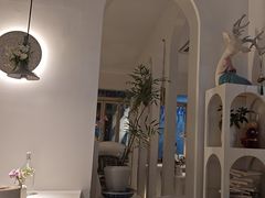 -春树下·树屋花房西餐厅(罍街AS1980店)