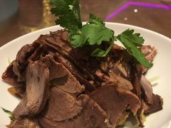-广州中心皇冠假日酒店·百粤楼