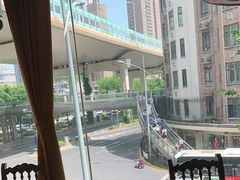 -沪小胖小龙虾(淮海中路旗舰店)
