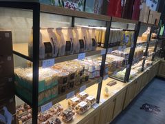 面包甜点陈列柜-金鸡品客(上海路店)