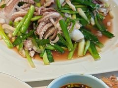 -小红鲸·海鲜餐厅(轸大路店)