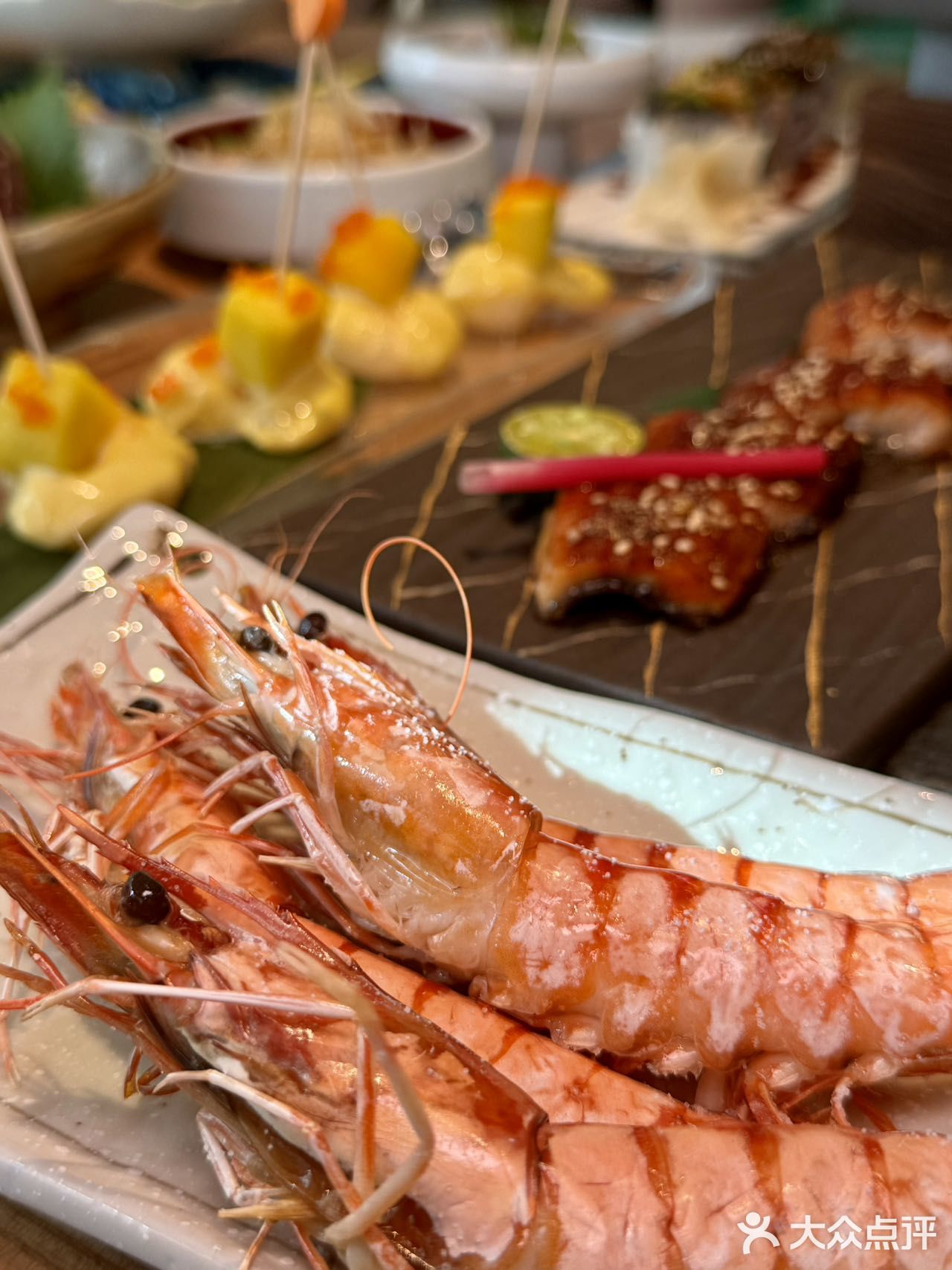 这家餐厅，我愿称之为光环日料tian花板！！