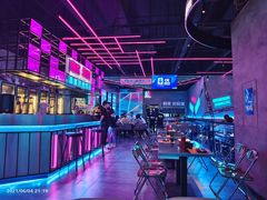 -燥次·烧烤酒场(万象城店)