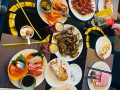 -宝利来国际大酒店-凤凰阁旋转餐厅
