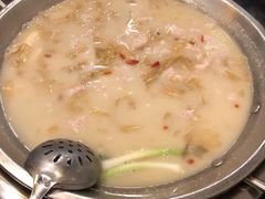 -老来福·非遗酸汤兔(凯旋路店)