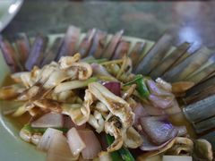 -四川小胡子海鲜(丁村万人海鲜广场店)