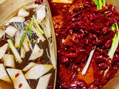 -沸炉重庆老火锅(军事博物馆店)