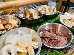 -一朵菌·野生菌探索家火锅(南亚店)