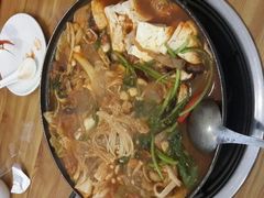 八爪鱼牛肉锅-东吉馆韩式餐厅(八经街总店)