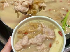 -老来福·非遗酸汤兔(凯旋路店)