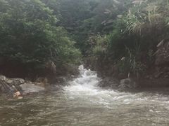 -龙潭峡谷漂流
