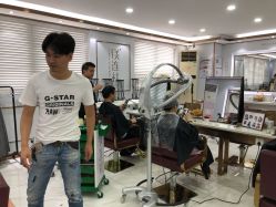 -镁连社·美联社