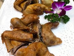 椒盐乳鸽-联邦酒楼