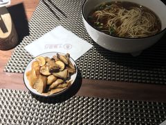 -十面春风·江南面馆(崇宁路店)