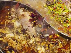 -令狐冲·炭烤活鱼(宝龙店)