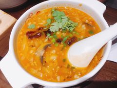 酸汤饭-丝恋丝娃娃(逸天城国贸店)