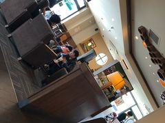 大堂-星巴克(无锡百联奥特莱斯店)