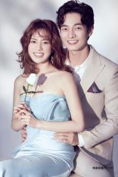 现代简约-巴黎婚纱摄影工作室