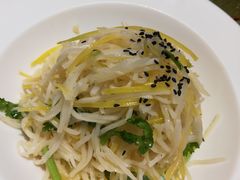 -老船夫婚宴婚庆会馆(延吉路店)