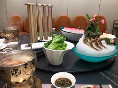 -鼎泰亨·海鲜牛肉餐厅(滨江店)