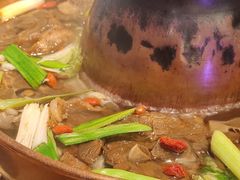 -阿郎龙虾烧烤海鲜馆(苏河融景店)