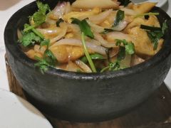 石锅千叶豆腐-华馨园北京烤鸭(丽水店)
