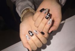 -171 Naillife