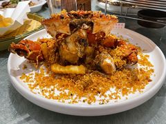 避风塘炒石岩蟹-79号渔船海鲜饭店(宝安店)