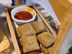 绍兴干煎臭豆腐-荷塘秋月·本帮江浙菜(国权路店)