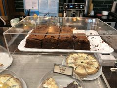 -Pie Bird(新闸路店)