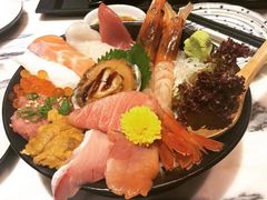 -家贺屋刺身寿司专门店