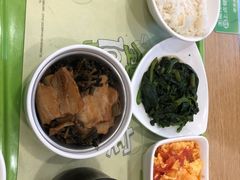 -老乡鸡(南京首创立方店)