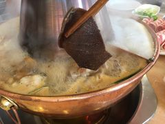 -盛元盛居传统炭火锅(绿园店)