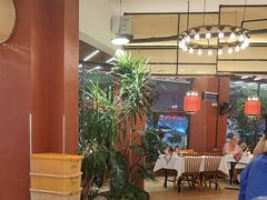-刘姐啤酒鱼民族演艺餐厅(西街总店)