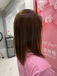 -镁连社·美联社