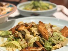 洋白菜炒馕-巴依老爷新疆美食(工体旗舰店)