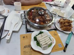 -黄记煌三汁焖锅(万达广场店)