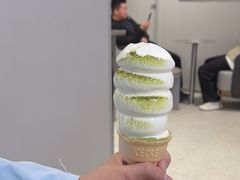-DQ·蛋糕·冰淇淋(奥特莱斯店)
