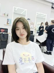 -朗峰专业美发沙龙